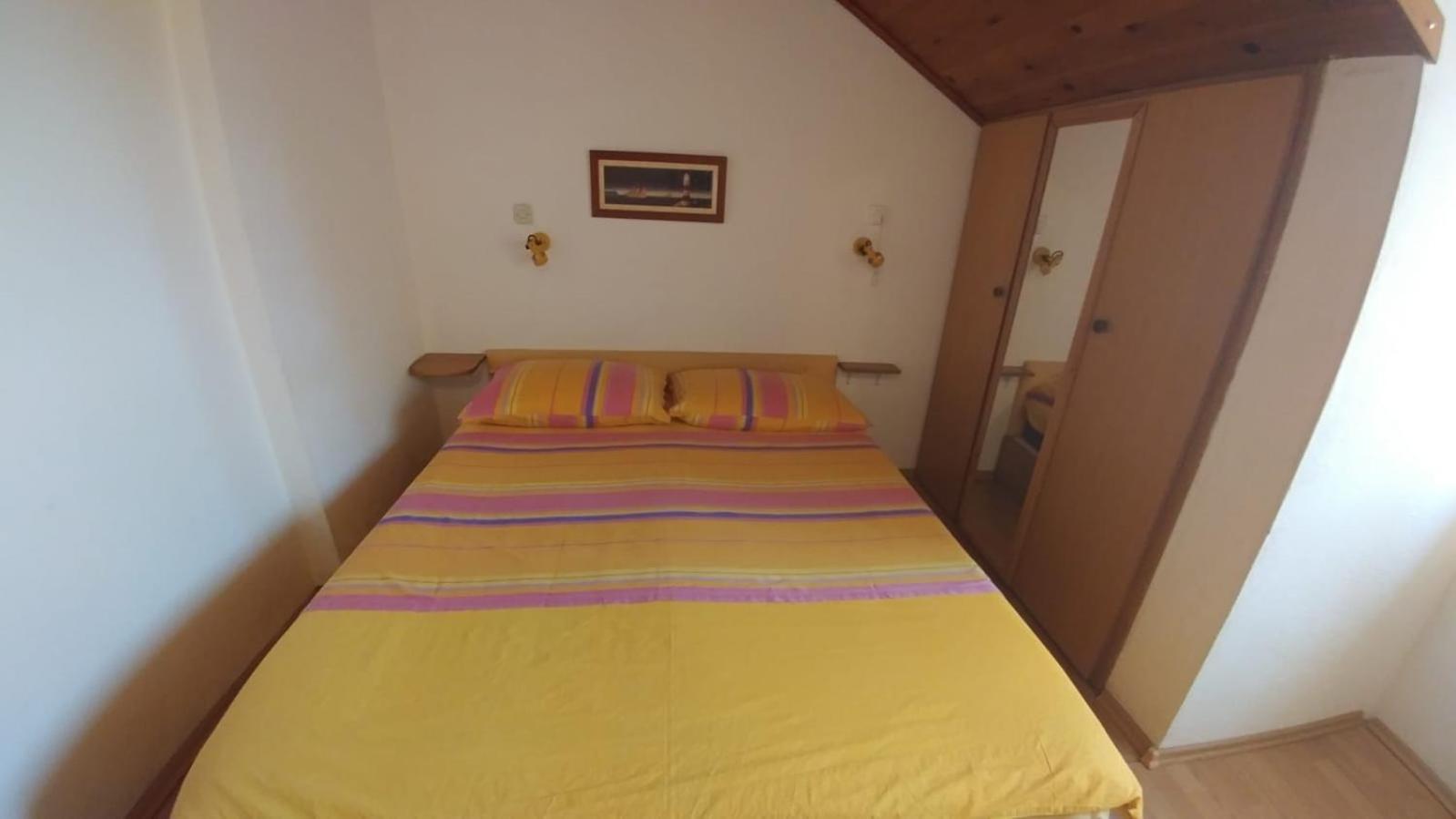 Apartments By The Sea Brela, Makarska - 16065 Cameră foto